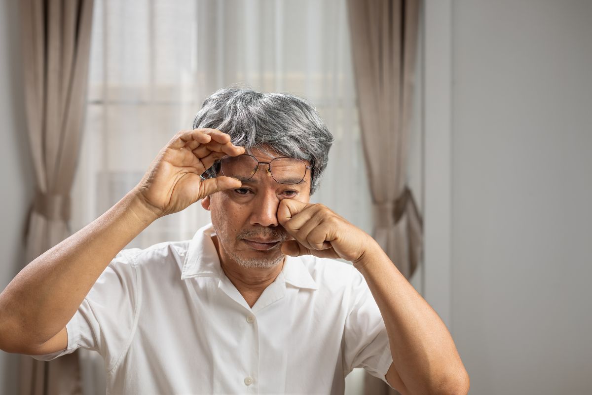 眼睛为什么会又痒又干？背后的真相可能出乎意料