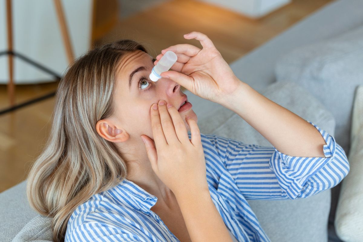 别再迷信人工泪液了！长期使用可能加重干眼症